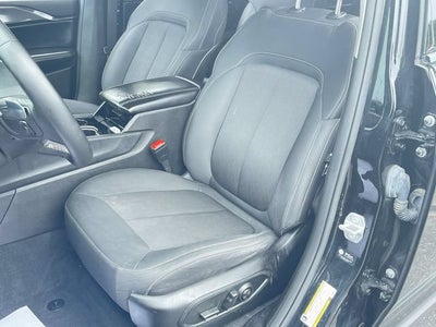 2022 Jeep Grand Cherokee L Laredo 4x4