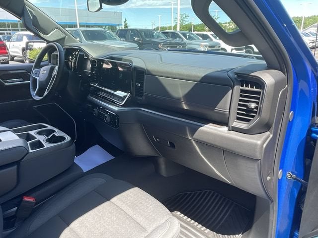 2025 Chevrolet Silverado 1500 LT (2FL)