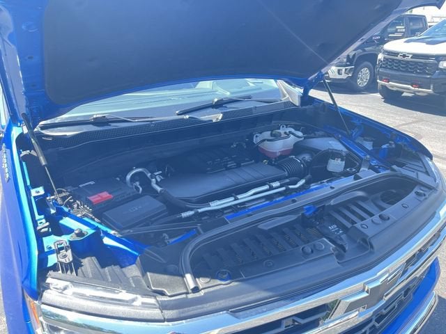 2025 Chevrolet Silverado 1500 LT (2FL)