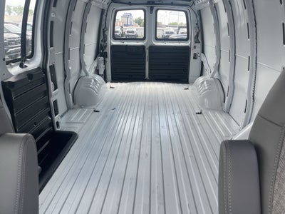 2025 Chevrolet Express Cargo 3500 WT