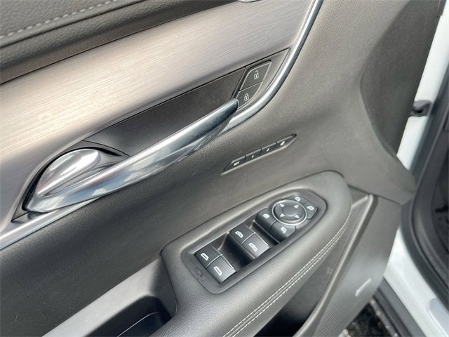 2024 Cadillac XT6 Luxury