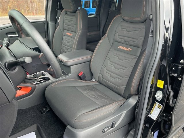 2024 Nissan Frontier Crew Cab PRO-X 4x2