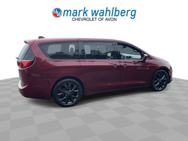2018 Chrysler Pacifica Touring Plus