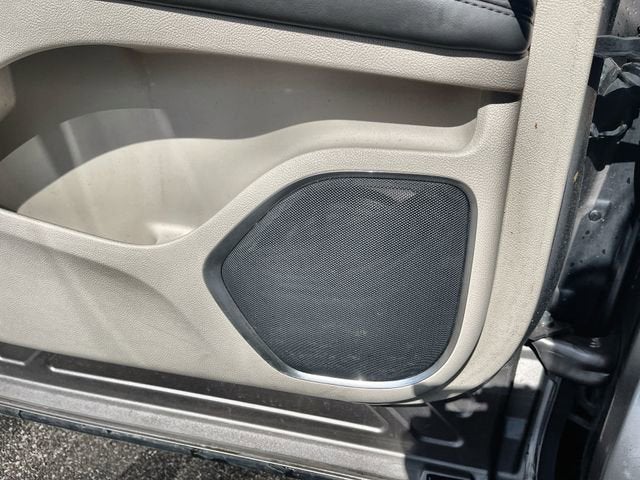 2019 Lincoln Nautilus Select