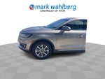 2019 Lincoln Nautilus Select