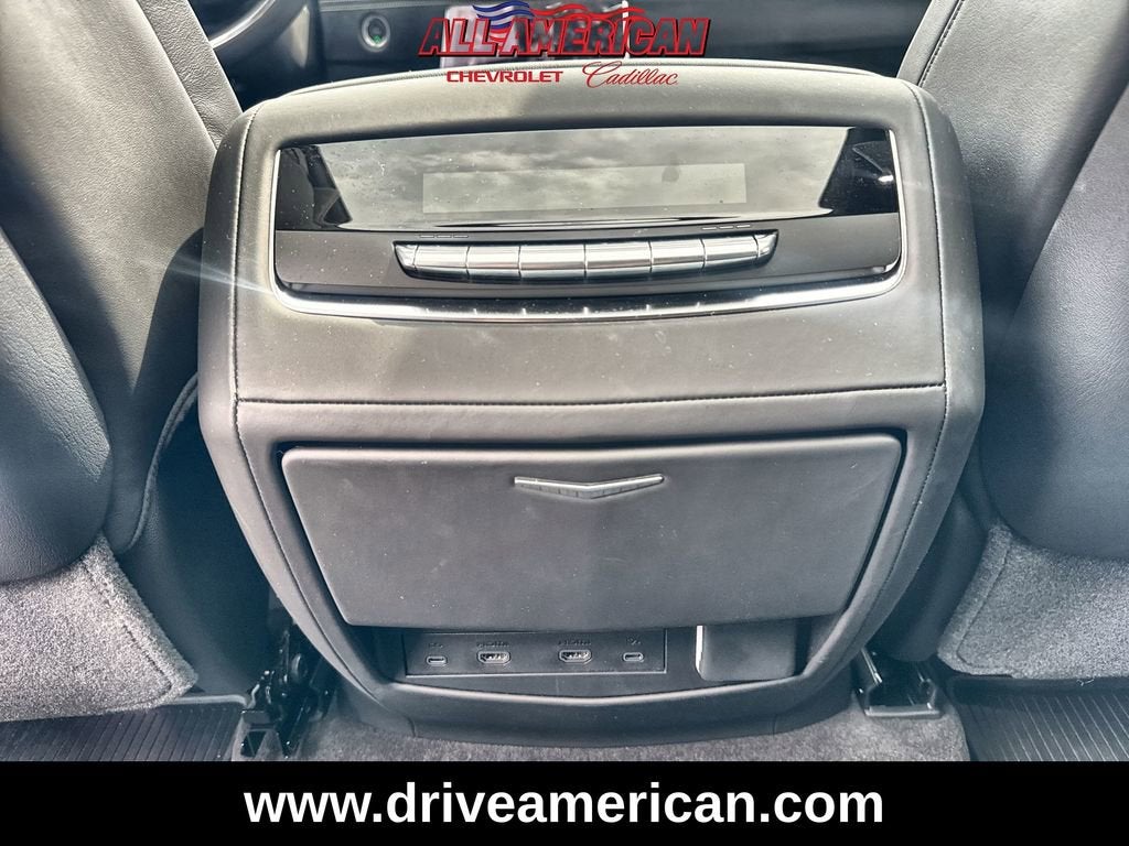 2025 Cadillac Escalade Sport Platinum