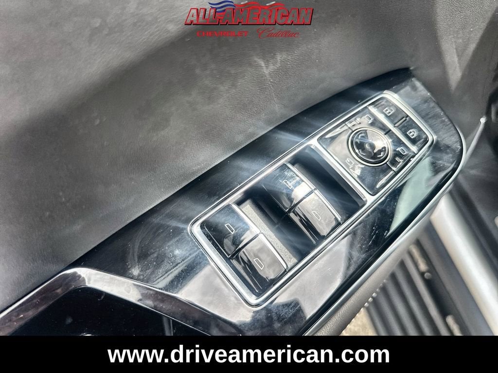 2025 Cadillac Escalade Sport Platinum