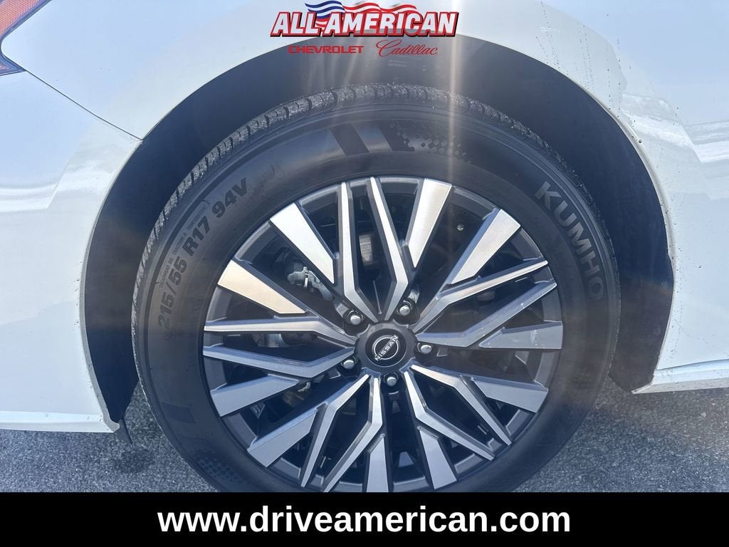 2025 Nissan Altima SV