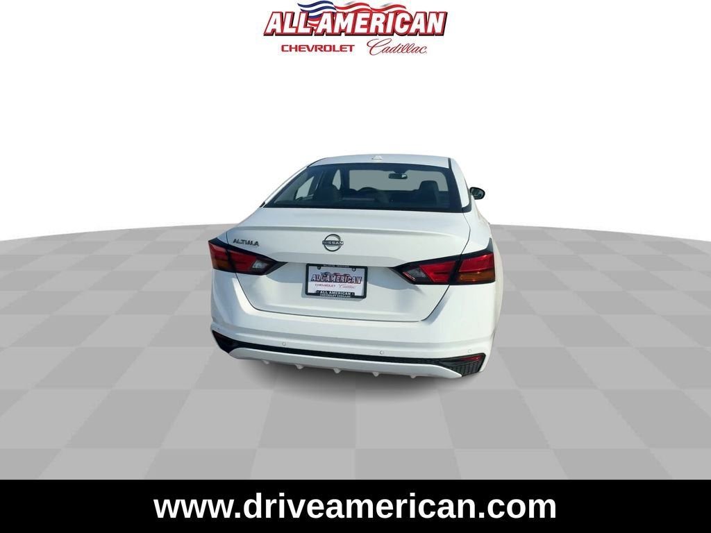 2025 Nissan Altima SV