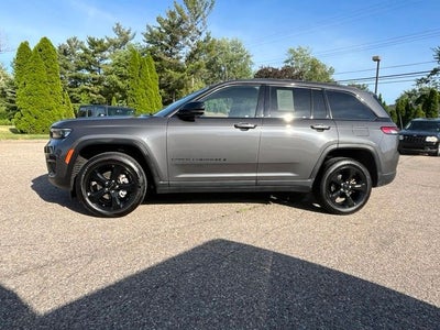 2023 Jeep Grand Cherokee Altitude 4x4
