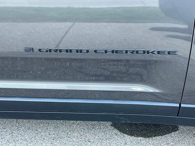 2022 Jeep Grand Cherokee L Altitude 4x4