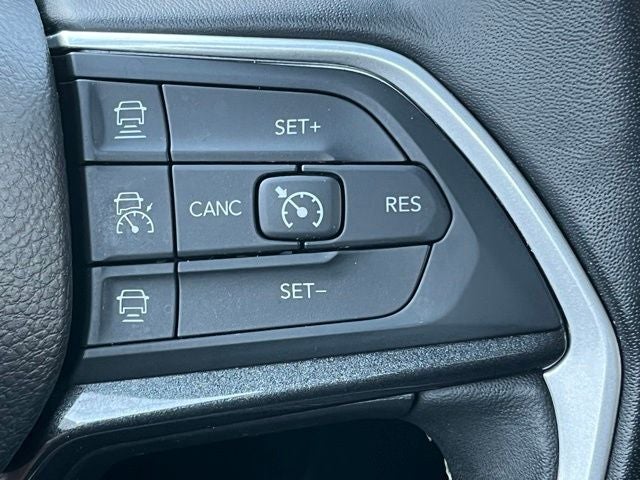 2022 Jeep Grand Cherokee L Altitude 4x4
