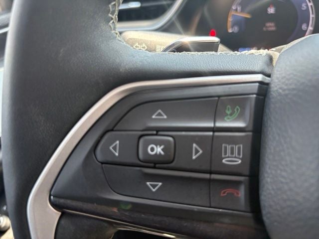2023 Jeep Grand Cherokee L Laredo 4x4