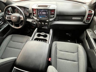 2022 RAM 1500 Big Horn Crew Cab 4x4 5'7' Box