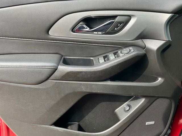 2022 Chevrolet Traverse AWD LT Leather
