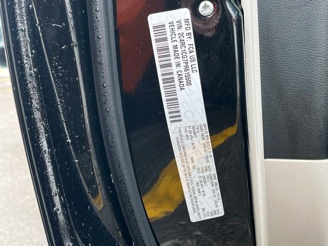 2023 Chrysler Voyager LX