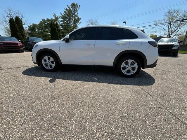 2025 Honda HR-V AWD LX