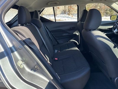 2021 Nissan Kicks S