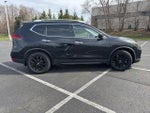 2018 Nissan Rogue Base