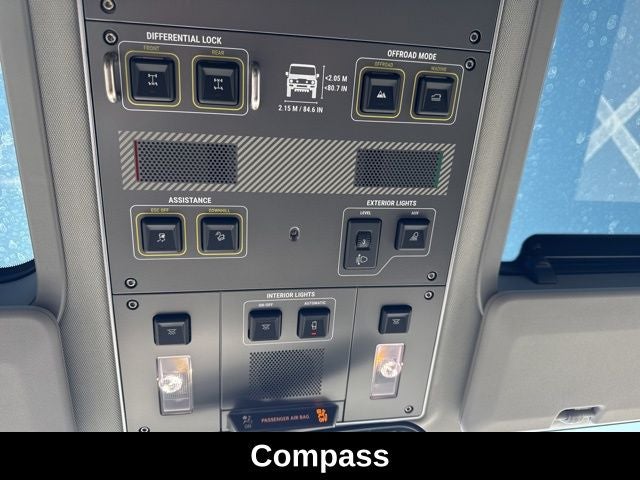 2025 INEOS Grenadier Fieldmaster Edition