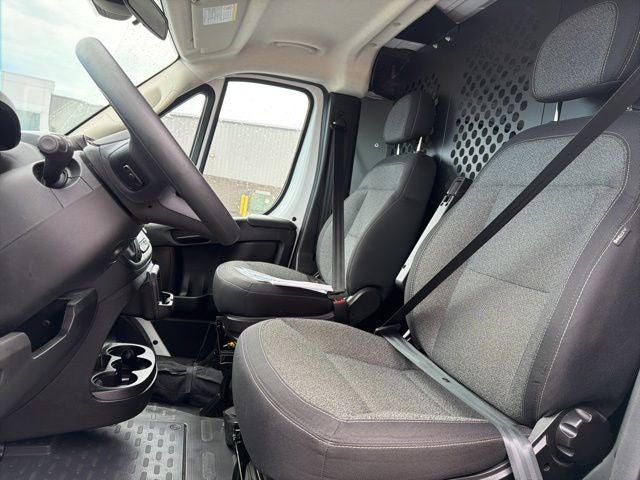 2025 RAM ProMaster 2500 Base