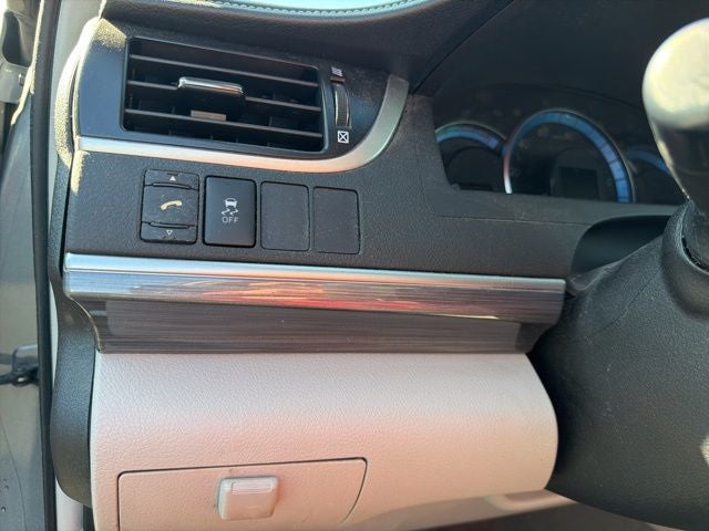 2012 Toyota Camry Hybrid LE