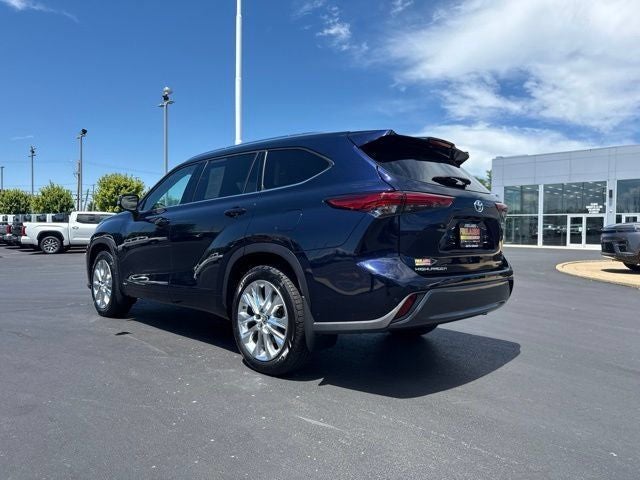 2022 Toyota Highlander Hybrid Limited