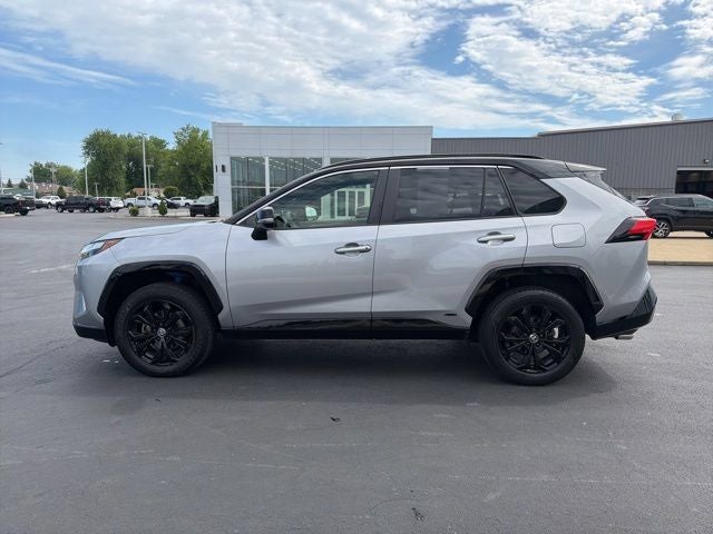 2022 Toyota RAV4 Hybrid XSE