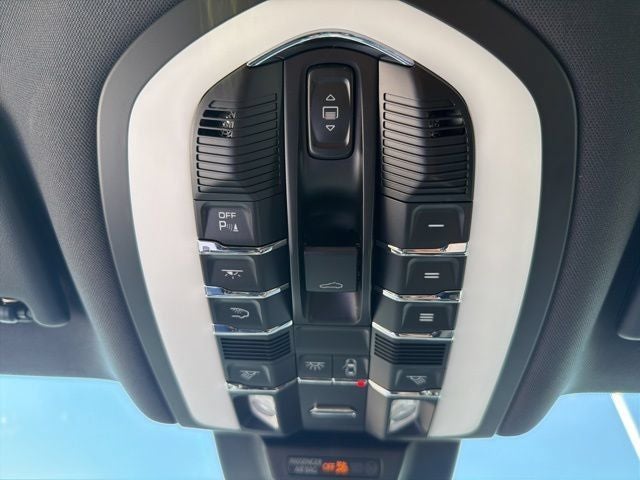 2023 Porsche Macan GTS