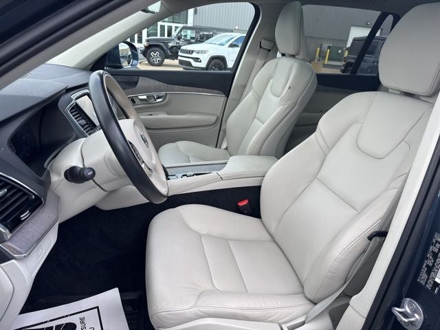 2023 Volvo XC90 B6 Plus 7-Seater