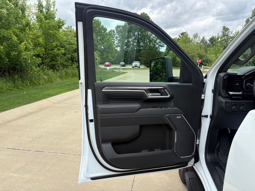 2026 Chevrolet Silverado 2500HD LTZ
