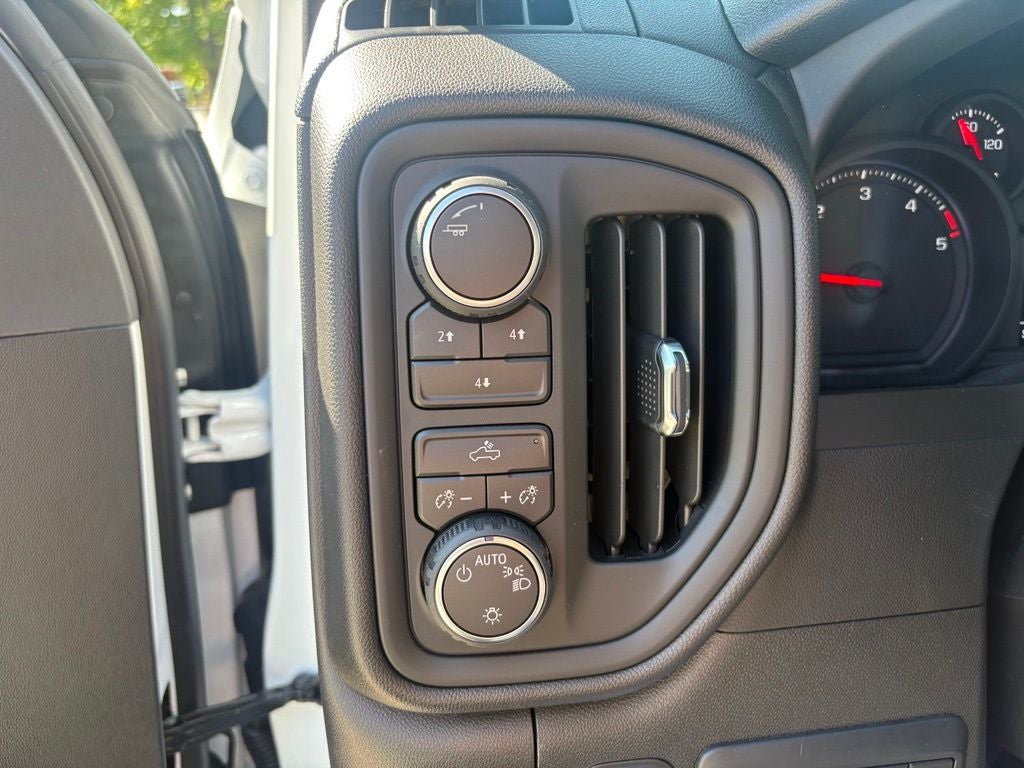 2026 Chevrolet Silverado 3500HD Work Truck