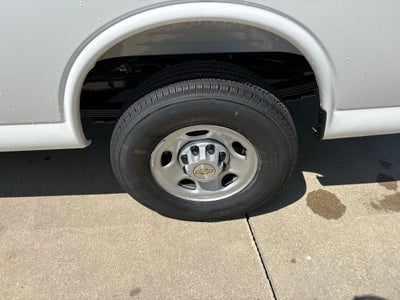 2026 Chevrolet Express 3500 Work Van Cargo