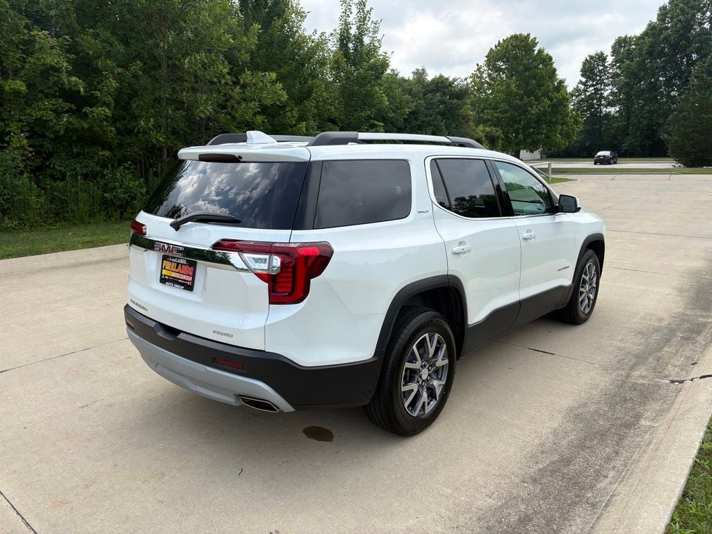 2023 GMC Acadia SLT