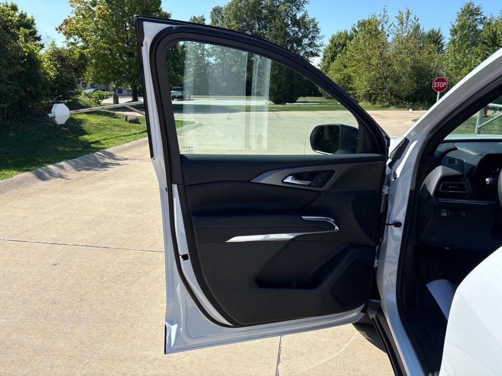2026 Chevrolet Traverse LT 2LT