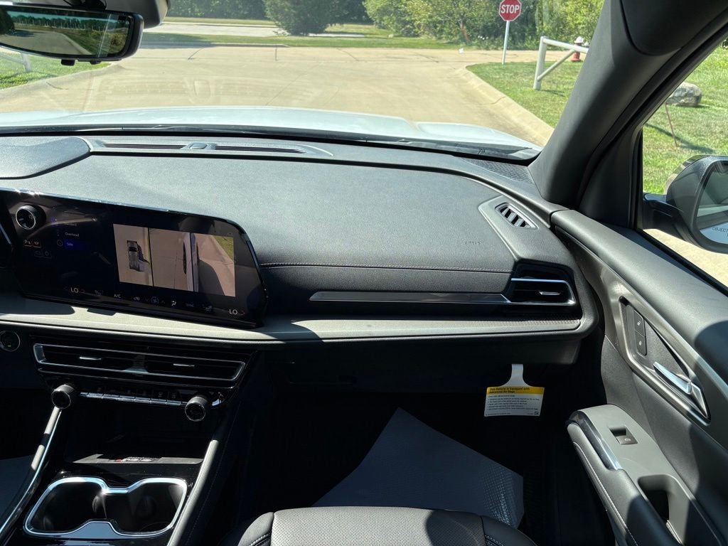2026 Chevrolet Traverse LT 2LT