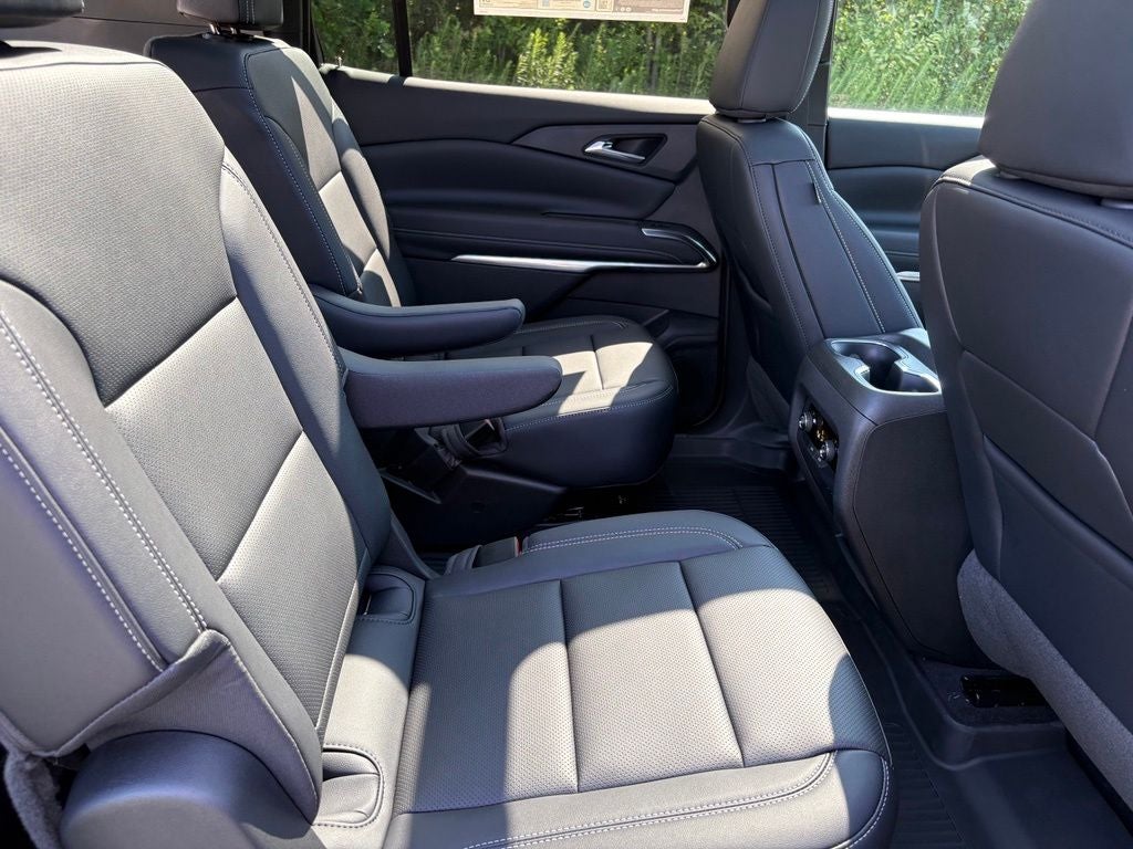 2026 Chevrolet Traverse LT 2LT