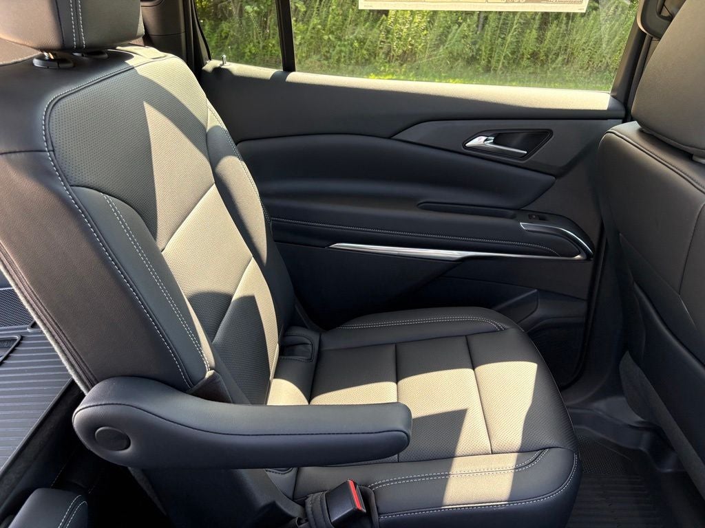 2026 Chevrolet Traverse LT 2LT