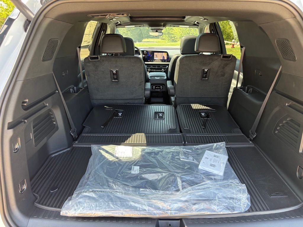 2026 Chevrolet Traverse LT 2LT