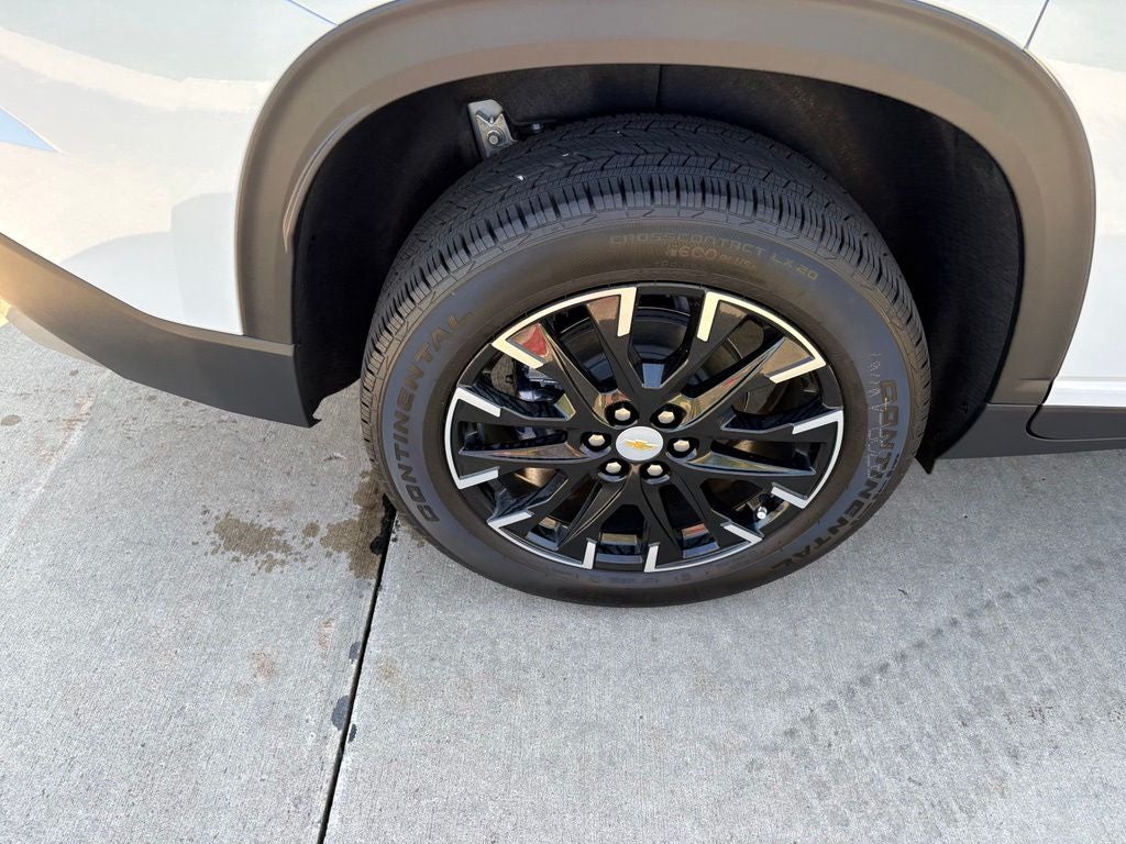 2026 Chevrolet Traverse LT 2LT