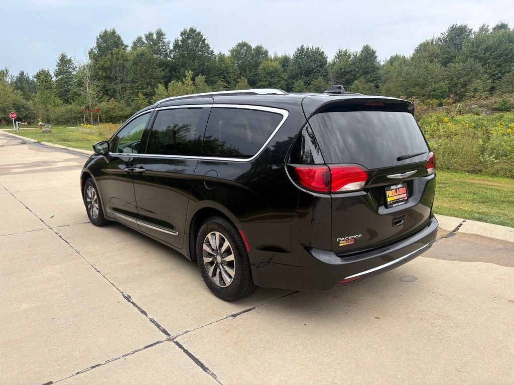 2020 Chrysler Pacifica Touring L Plus