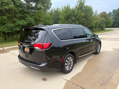 2020 Chrysler Pacifica Touring L Plus