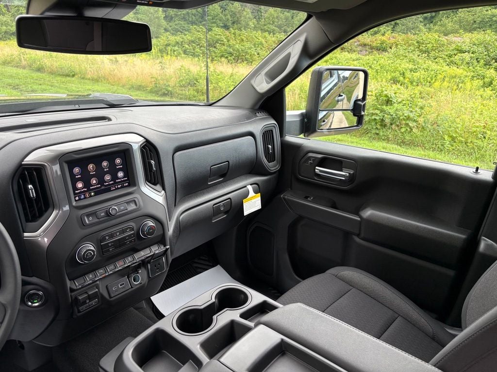 2026 Chevrolet Silverado 2500HD Custom