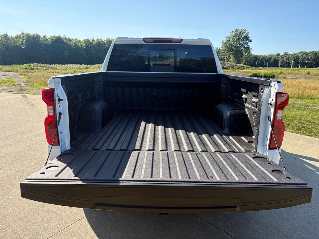 2026 Chevrolet Silverado 1500 LT LT1