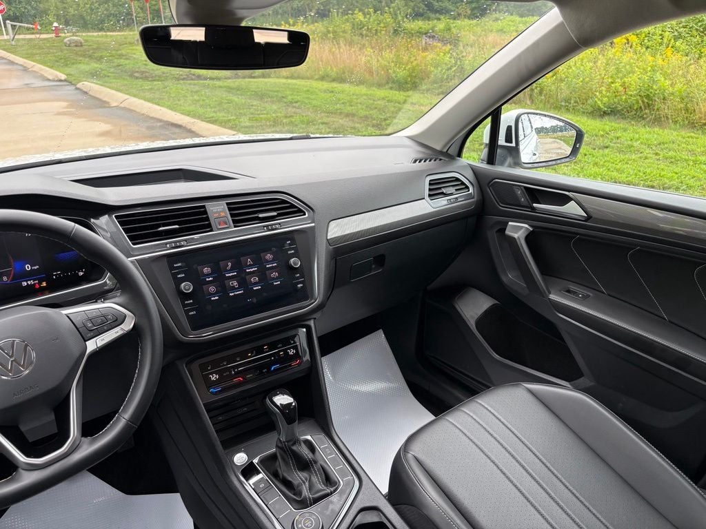 2024 Volkswagen Tiguan 2.0T SE