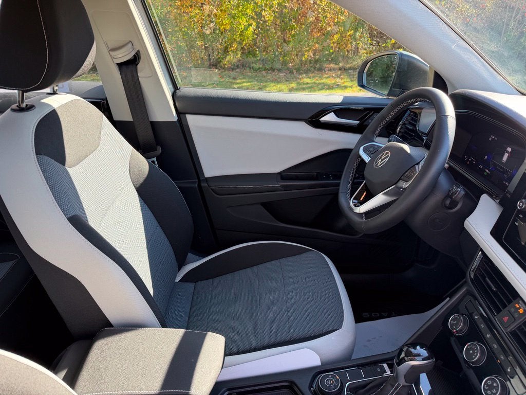 2025 Volkswagen Taos 1.5T S