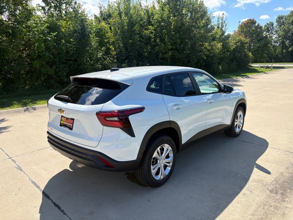 2026 Chevrolet Trax LS