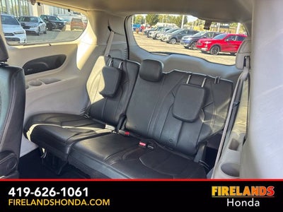 2017 Chrysler Pacifica Touring L Plus