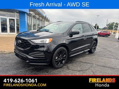 2022 Ford Edge SE