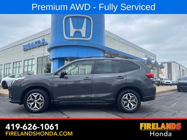 2024 Subaru Forester Premium